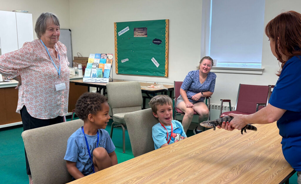 Turtle Back Zoo visits Vacation Bible School